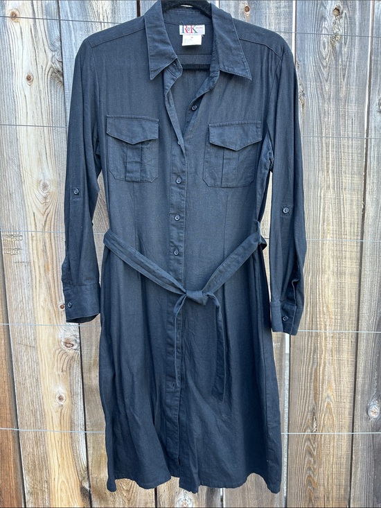 R&K Dresses & Skirts - R&K Black Long-Sleeve Button-Front Shirt Dress with Waist Tie